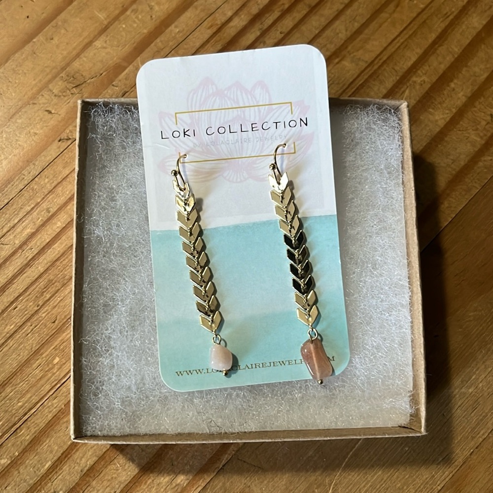 Women’s earrings